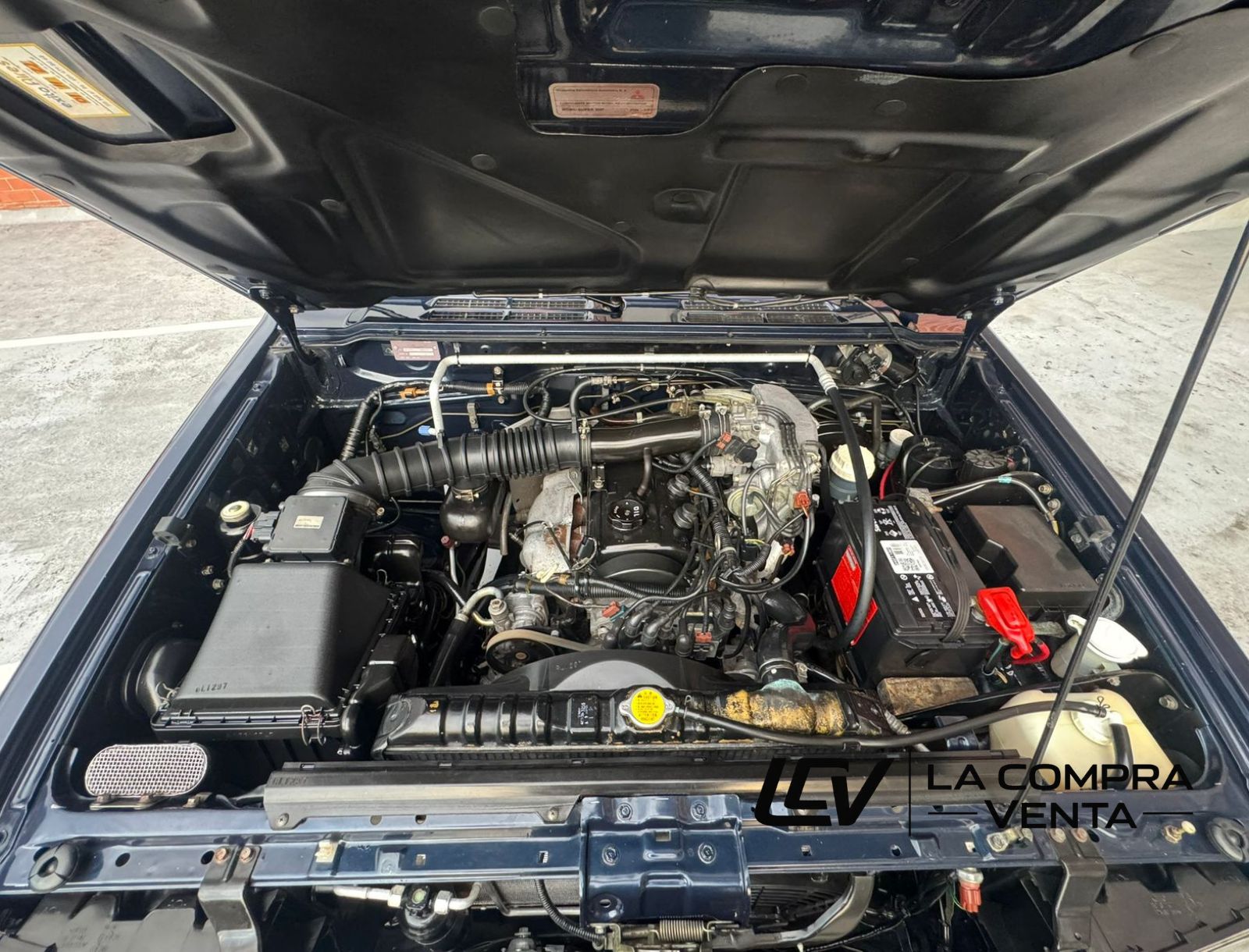 Mitsubishi Montero V11 2001